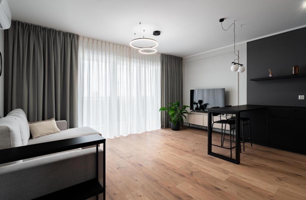 Finezja Apartment With Private Parking Thorn Exterior foto